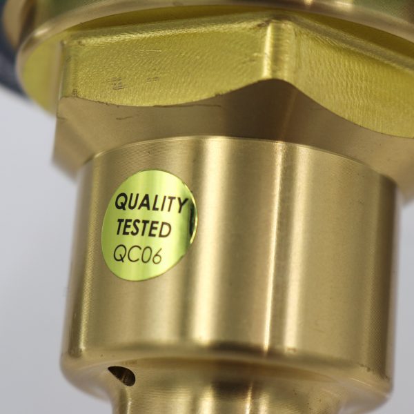 Shark Industries - Single Stage Regulators for Medium Duty Kits – Oxygen & Acetylene, 2″ Gauge - Ridge Toolbox