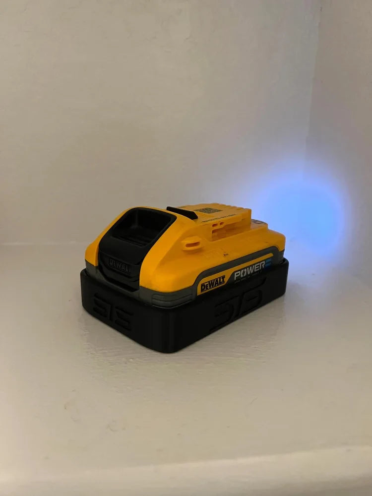 STS Auto Design DWDCBP520 Dewalt 20V 5.0Ah Powerstack Magnetic Battery Cover - Ridge Toolbox