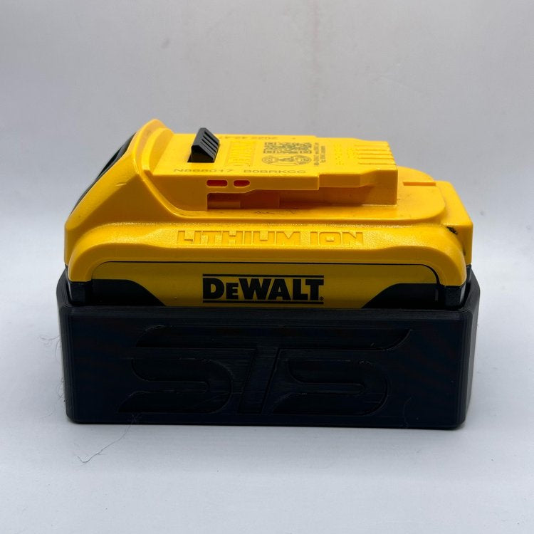 STS Auto Design DWDCB204 – Dewalt 20V 4.0Ah DCB204 Magnetic Battery - Ridge Toolbox