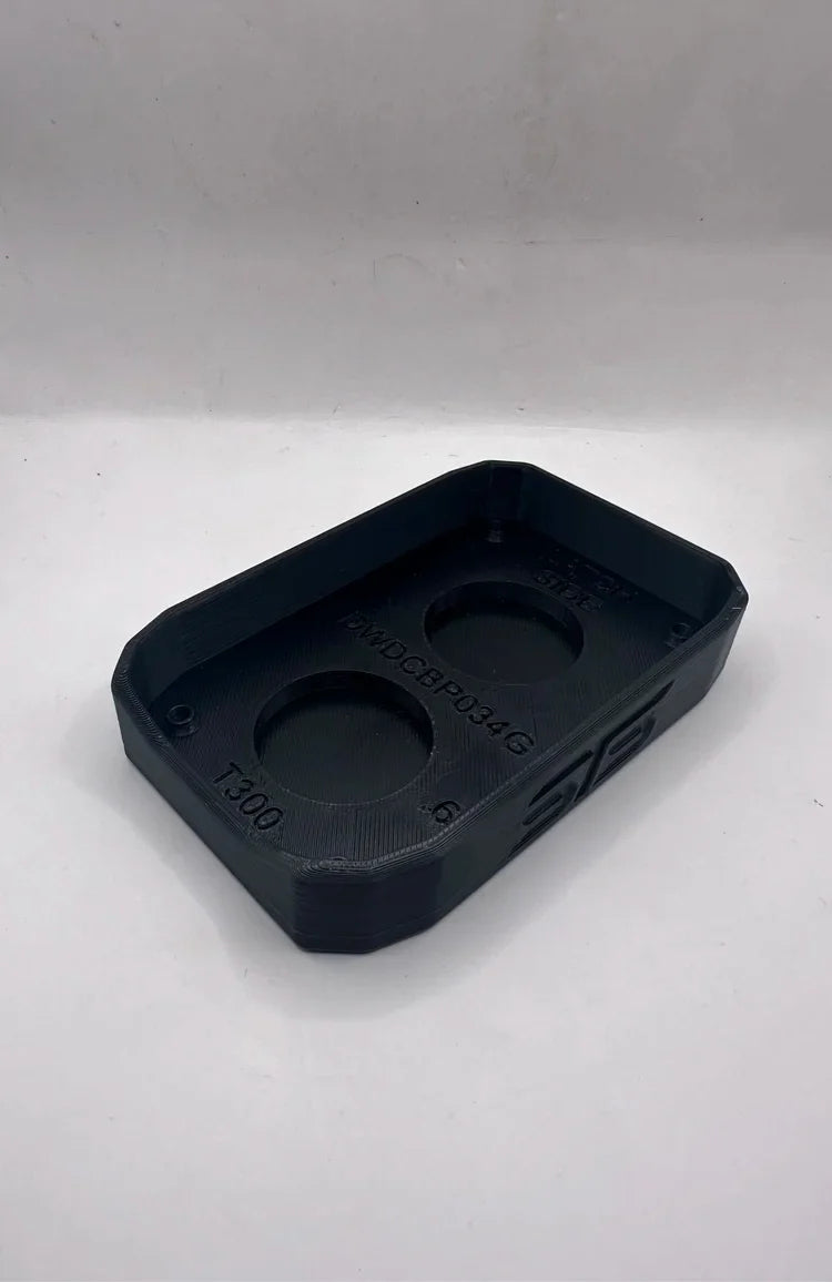 STS Auto Design Dewalt 20V 1.7Ah DWDCBP034G Magnetic Battery Cover – Custom Fit - Ridge Toolbox