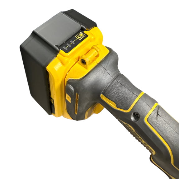 STS Auto Design DWDCB205 Dewalt 20V 5Ah Magnetic Battery Cover - Ridge Toolbox