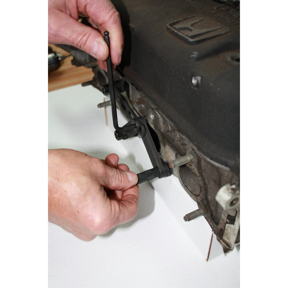 Schley Tools - UNIVERSAL BROKEN STUD DRILL GUIDE KIT - Ridge Toolbox
