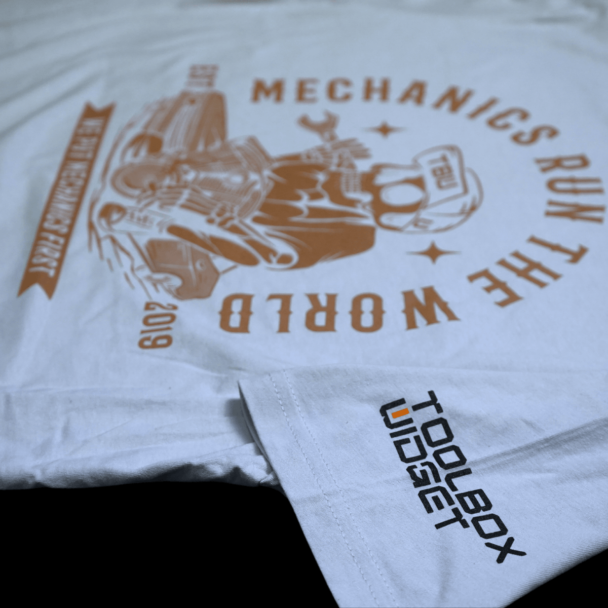 NEW TBW LOGO MECHANIC T-SHIRTS
