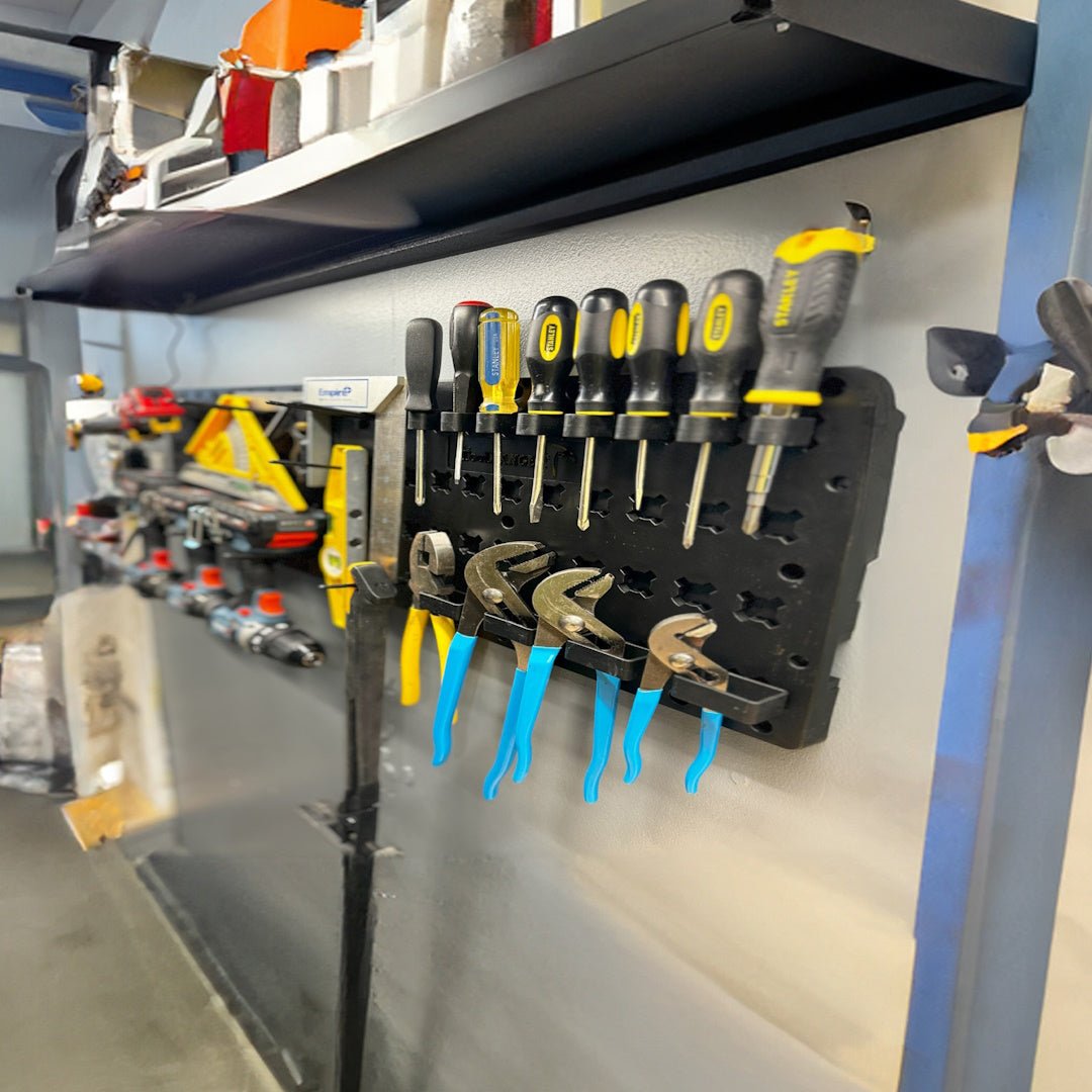 Toolbox Widget ToolHanger 35 Piece Set